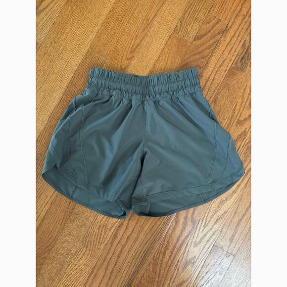 Women Lululemon Track That High-Rise Lined Short 5" Olive Army Green Size 4 - Picture 1 of 7